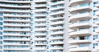 Фитнес и спорт в ЖК Тольятти: доступные клубы и площадки