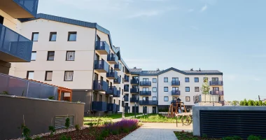 Где в ЖК Тольятти лучше всего организовать детскую площадку? Мнение экспертов и родителей