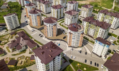 Фитнес и спорт в ЖК Тольятти: доступные клубы и площадки