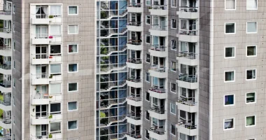 Жилые комплексы с магазинами на первом этаже