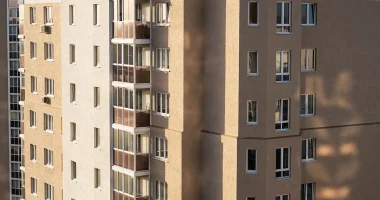 Когда выгоднее покупать: на котловане или при сдаче